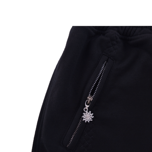 pantalone della tuta